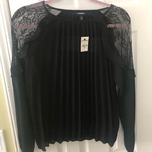 Express shirt size xs NWT